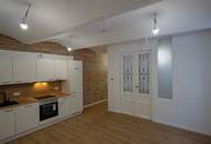 Stilvolle Haushälfte in historischem Villen-Ensemble - Erstbezug nach Sanierung