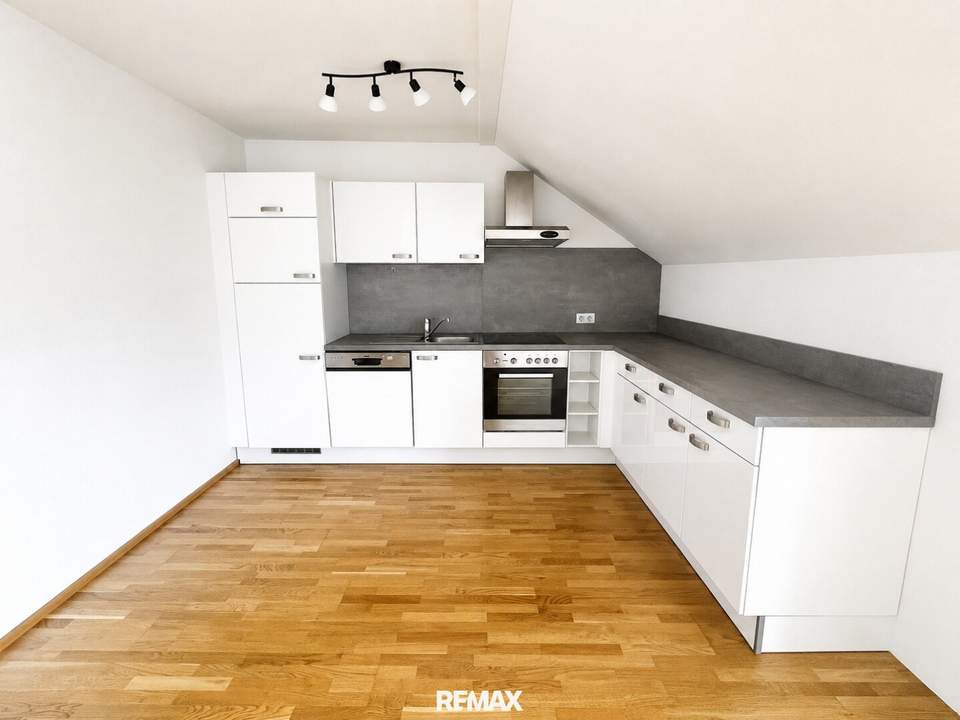 Moderne 2-Zimmer-Wohnung mit Parkplatz in Bad Schallerbach