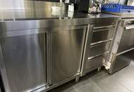 DEIN IMBISS IN NEUBAU: Saniert, betriebsbereit, günstige Miete &amp; Schanigarten.