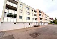 Charmante 1-Zimmer-Wohnung mit separater Küche und Blick auf den grünen Innenhof in Hollabrunn