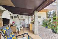 Entzückendes Zweifamilienhaus mit Pool, traumhaftem Garten und Garage in toller Lage in Tribuswinkel zu kaufen!