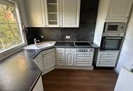 stark renovierungsbedürftiges Fertigteilhaus mit Vollkeller, und wunderschönem Garten