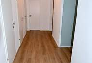 NAHE THALIASTRASSE - RUHIGE, RENOVIERTE 3-ZIMMER WOHNUNG MIT GROSSER LOGGIA