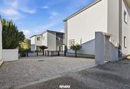 Urlaub zu Hause: Modernes Generationenhaus mit Pool & Palmen-Oase in Aspersdorf! Ideal für Familie, Beruf & Entspannung