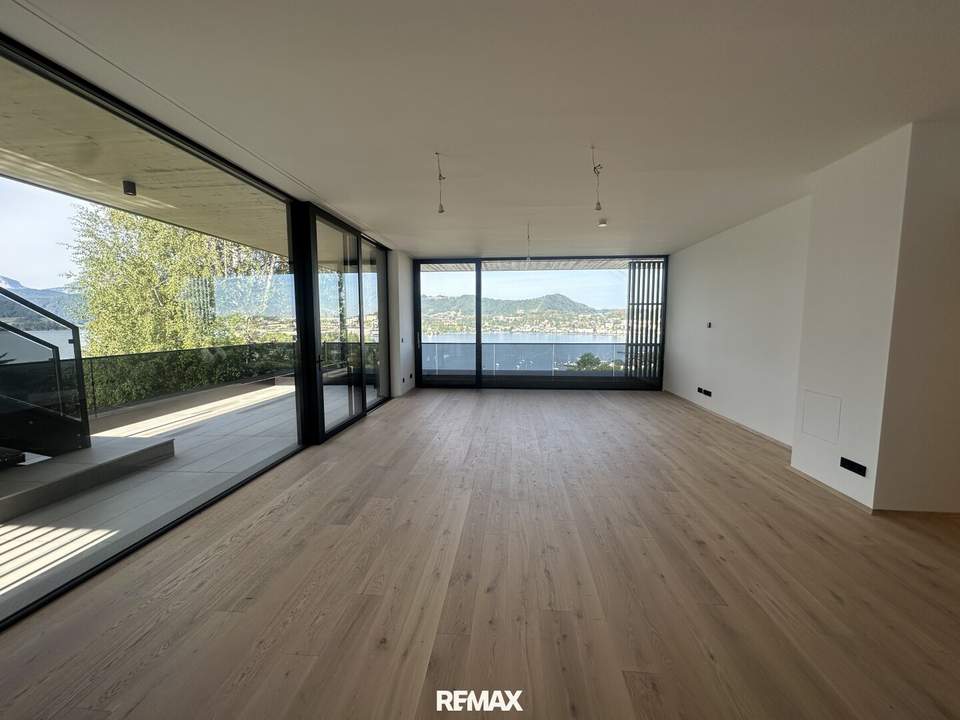 Neuer Preis - Bright Side - außergewöhnliches Penthouse mit eigenem Pool in Gmunden am Sonnenhang
