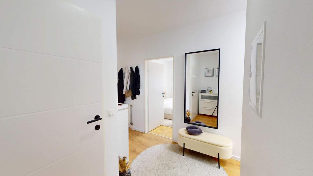 Hochwertig sanierte 3-Zimmer-Wohnung mit Balkon und Tiefgarage!