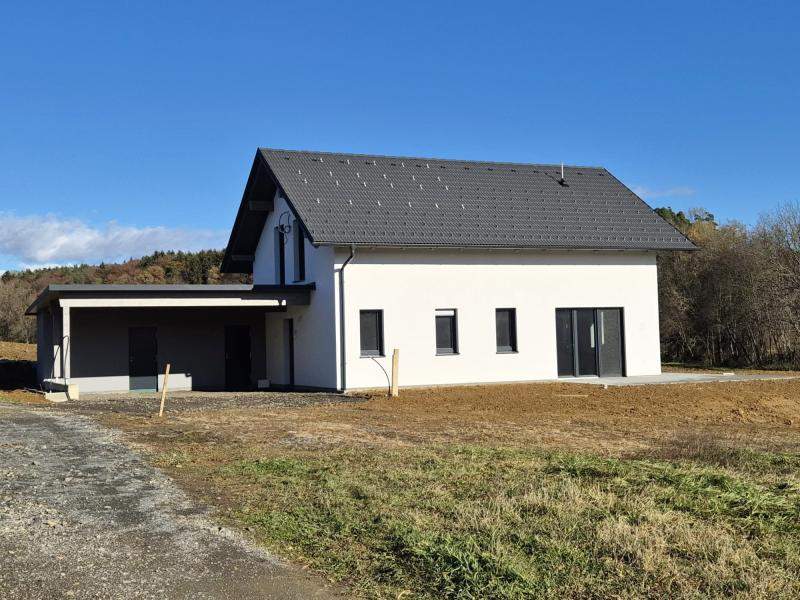 Neubau: Großzügiges Einfamilienhaus (129m²) in ruhiger Lage in St. Kind! Provisionsfrei!