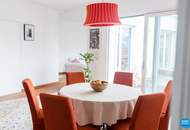 Komplett möblierte Dachgeschosswohnung mit Terrasse