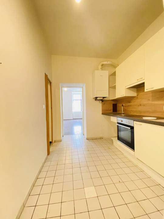 Sanierte 1,5-Zimmer-Altbauwohnung in Toplage von Favoriten