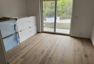 Modernes Zweifamilienhaus mit Gartenwohnungen – Erstbezug!