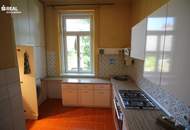 Grünlage, Altbauwohnung 2 Zimmer + Veranda & Eigengarten