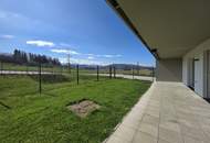 Neuwertige, sonnige 4-Zimmer Whg. mit Terrasse und Eigengarten