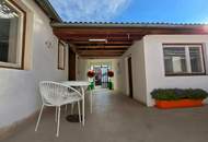 Dreikanthof mit vier Grundstücken in einer Sackgasse (ruhige Lage)