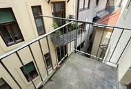 4-Zimmer Altbauwohnung im Herzen der Stadt!