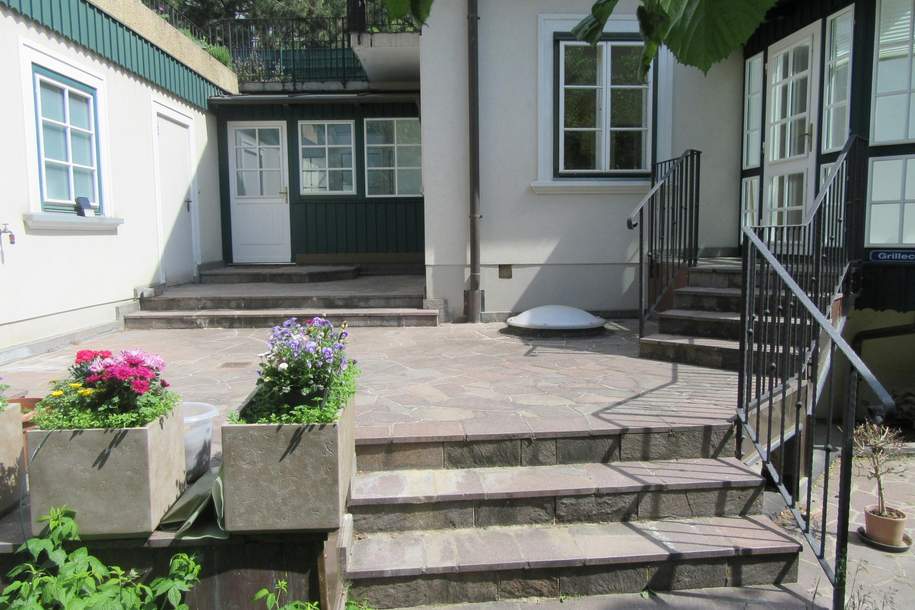 GRÜNRUHELAGE - GROSSZÜGIGES HAUS MIT TERRASSEN UND GARTEN–GESUNDES WOHNEN WIE IM URLAUB!, Haus-miete, 3.750,00,€, 1190 Wien 19., Döbling