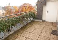 **Ab sofort** Sonnige 3-Zimmer Wohnung mit Dachterrasse in der Volksfeststrasse 34 - Top 13