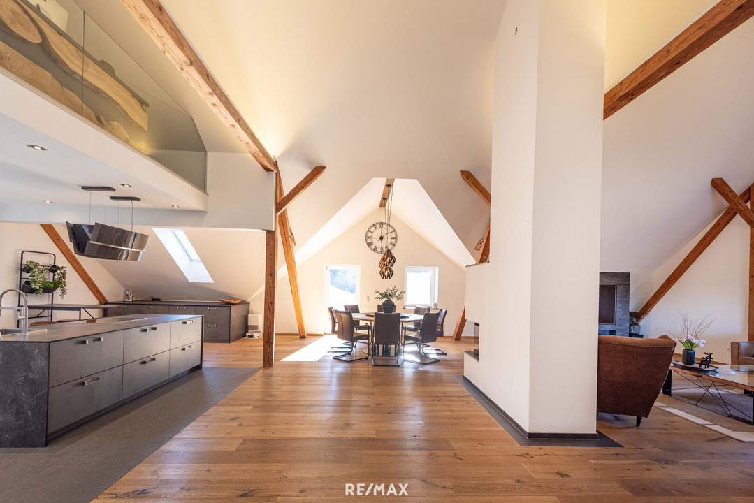 Stilvolles Wohnen über 3 Etagen - 2 Mietwohnungen inklusive!