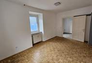 Kleine 1-Zimmer mit extra Küche