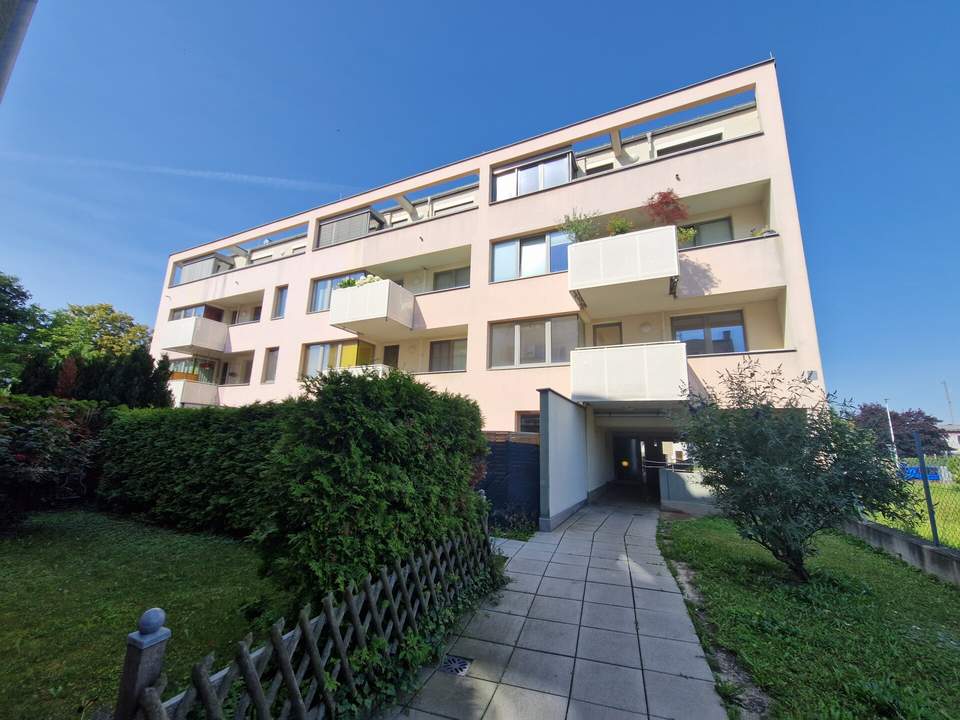 PROVISIONSFREIE, TRAUMHAFTE, SEHR GEPFLEGTE 3-ZIMMER-TERRASSENWOHNUNG IN TOPLAGE IM ZENTRUM