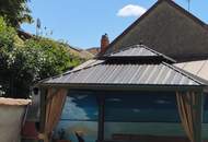 Kleines gemütliches Einfamilienhaus mit Pool