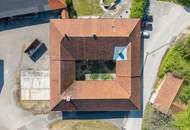 Vierkanthof im Dornröschenschlaf - teilweise Widmung B und MB