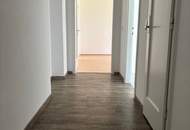 Sofort beziehbare 2-Zimmer-Wohnung im Erdgeschoss – saniert & mit Aufzug und Keller in zentraler Welser Lage!