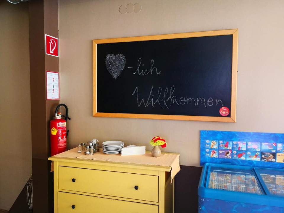 2-in-1-Gewerbeobjekt: Pizzeria &amp; Café