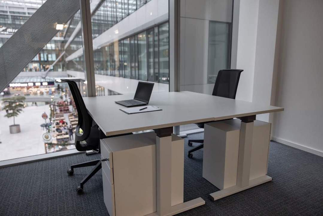 Anschluss finden in einer florierenden Business-Community gleichgesinnter Profis in Regus Area 55