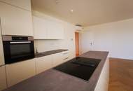 Dachgeschosswohnung der Superlative: 3 Zimmer mit viel Freifläche & Luxus pur in Citynähe : ab November zur Anmietung frei!