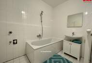 Linz-Oed: Dank vieler großer Fenster lichtdurchflutete 3-Zimmer-Wohnung mit Balkon & Autoabstellplatz in städtischer ruhiger Grünlage