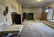 BAUGRUND - 388 m² - MIT 2 PRESSHÄUSERN - AUSBAUFÄHIG