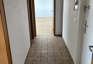 Sehr einladende, großzügige 2-Raum-Wohnung mit Loggia! Im Stadtteil Niedernhart/Spallerhof direkt neben dem Vital- und Einkaufszentrum Muldenstraße! 1A Infrastruktur und Öffi-Anbindung!
