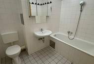 " Hoch hinaus mit Blick über Wien-Charmante 2 Zimmer Wohnung"