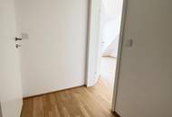 Exklusives Familien-Dachgeschoss mit Elternsuite, 2 Bädern & separatem Kinder-/Gästebereich