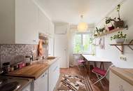 Attraktive helle 2-Zimmer-Wohnung mit Balkon