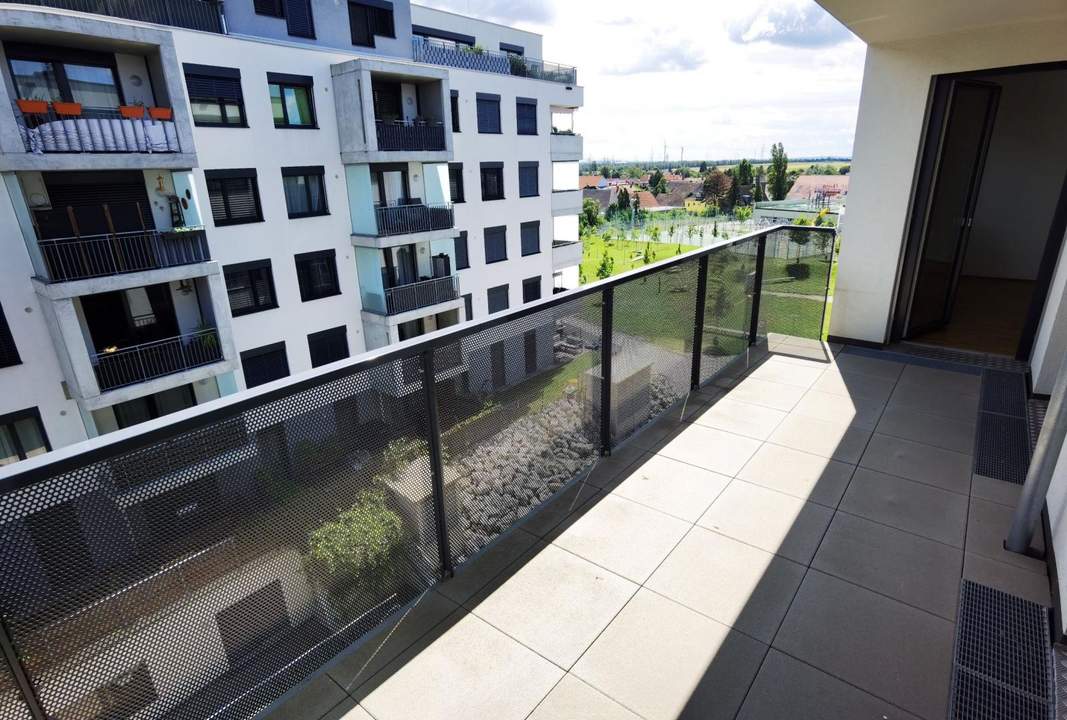 U1 OBERLAA: WUNDERBARE GRÜNRUHELAGE MIT TERRASSE