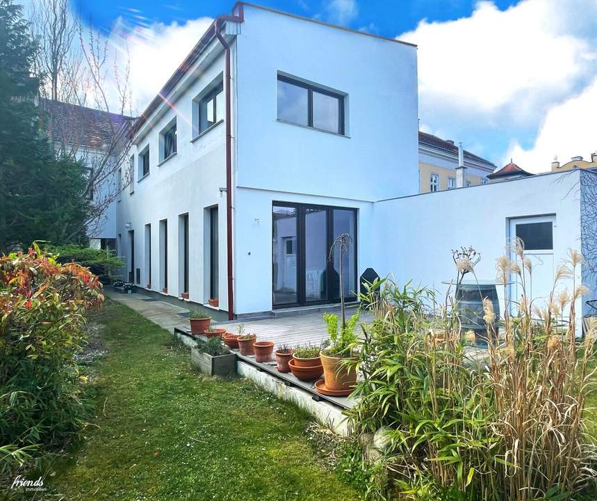 Stadthaus mit Geschichte und großem Gartengrundstück mitten in Baden
