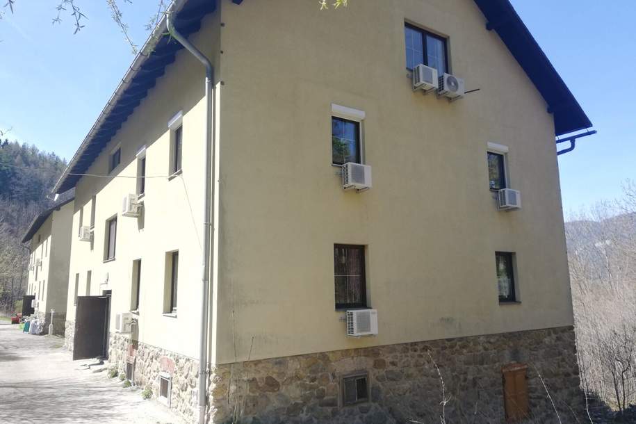 Gepflegte 3-Zimmer-Wohnung mit Gartennutzung am Eichberg zu vermieten!, Wohnung-miete, 650,00,€, 2640 Neunkirchen