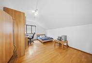 "Wohnkomfort auf mehreren Ebenen - mit großem Garten & Garage"
