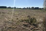 Sonniger Baugrund ohne Bauverpflichtung in ruhiger Siedlungslage