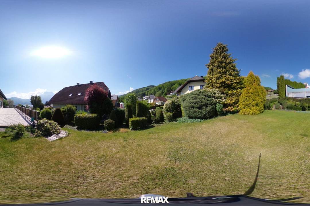 Ein- oder Zweifamilienhaus in Bestlage „Am Huemerhof“ mit traumhaftem Traunseeblick