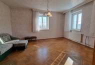 Großzügiges Mehrfamilienhaus mit viel Potenzial