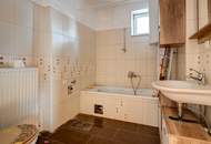 Charmantes Eckgrundstück mit Bestandsobjekt – Ideal zur Kernsanierung!!