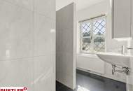 LIEGENSCHAFT IN PÖRTSCHACH MIT BLICK AUF DEN WÖRTHERSEE