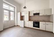 Stilvolles Altbaubüro - oder Praxisfläche mit Balkon in bester Innenstadtlage