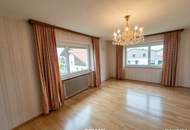 Mehrfamilienhaus mit Geschäftslokal und viel Potential auf großem Grundstück