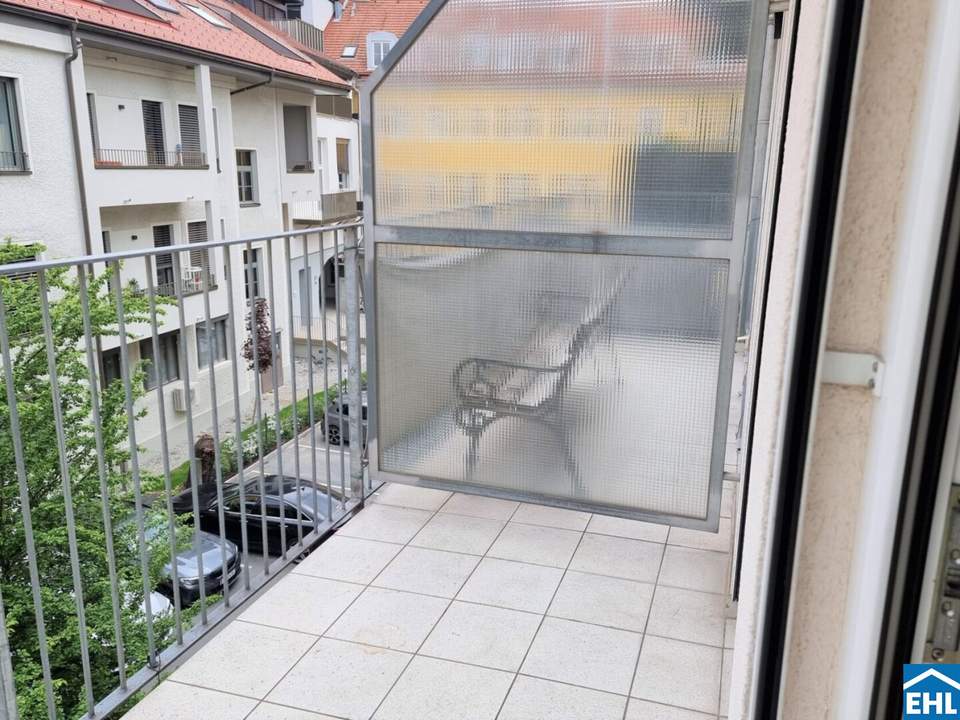 Singlehit mit Balkon nahe dem Jakominiplatz!