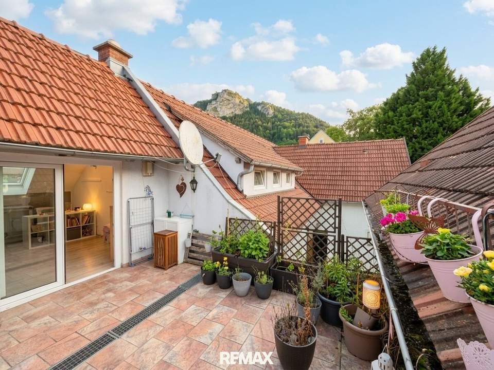 Großes Haus mit vielfälltigen Nutzungsmöglichkeiten in Gleißenfeld - Ideal für Großfamilien oder Investoren!
