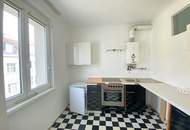 SONNIGE 2 Zimmer zu SANIEREN im 4. Stock!