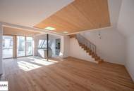 Erstbezug mit weitläufigem &amp; lichtdurchfluteten Wohnbereich, sowie 2 hofseitigen Freiflächen